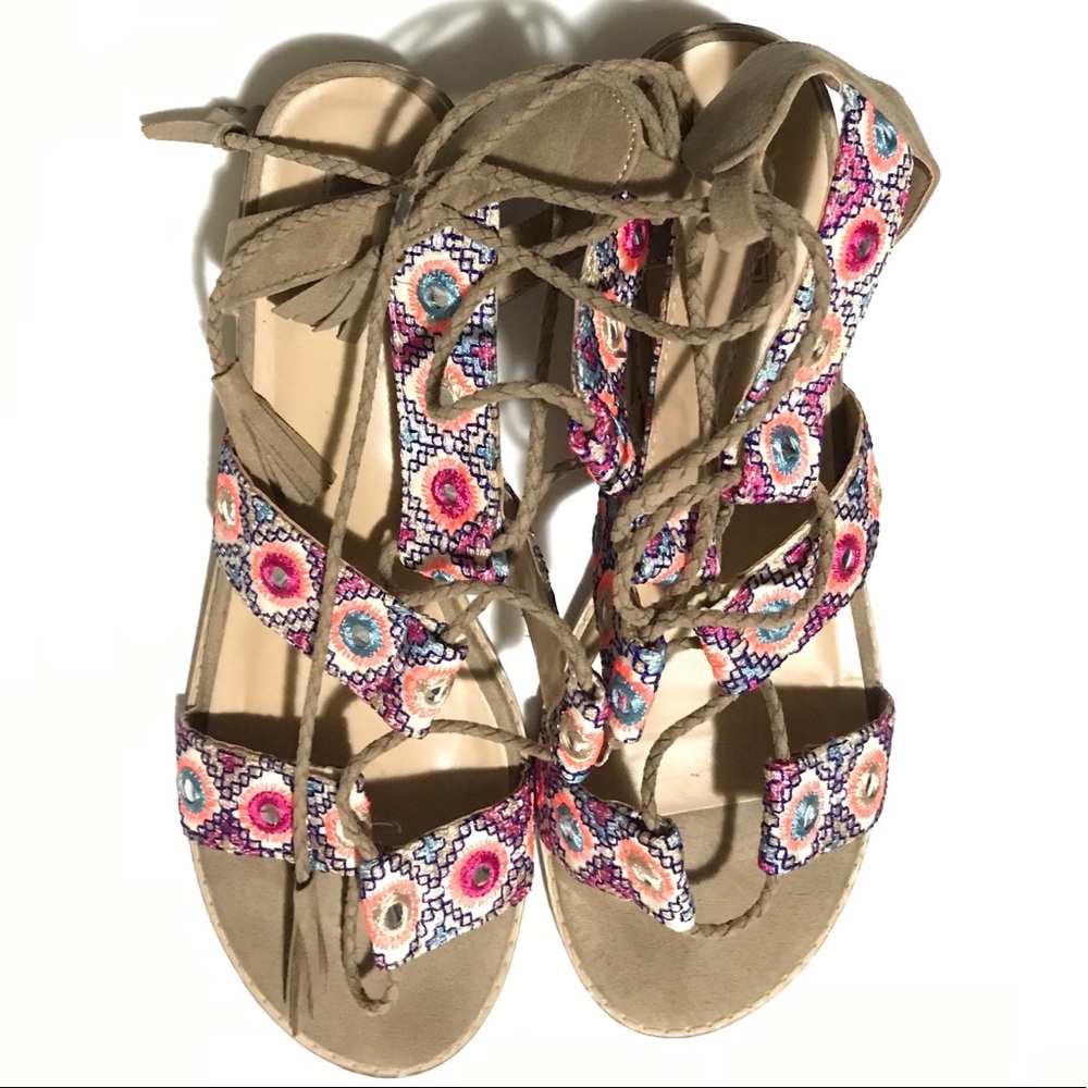 Sandals with a mini heel